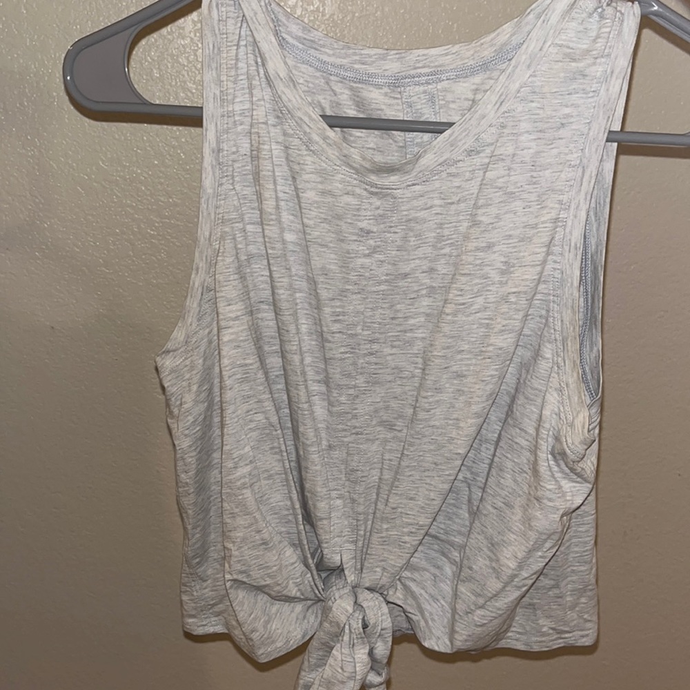 Lululemon tank
